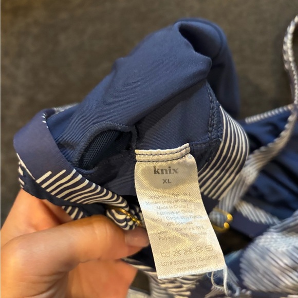 Knix Navy and White Bikini Set - Picture 2 of 4